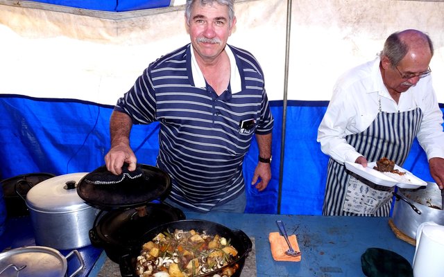 Gansbaai HerbergAanSee Basaar REUSE SUKSES 11